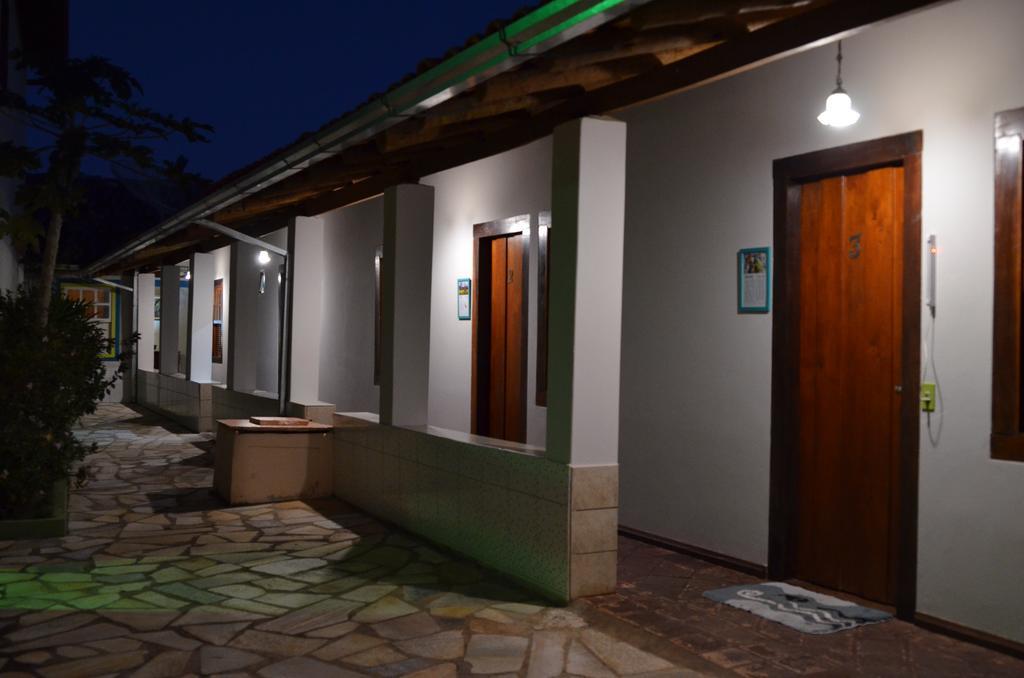 Hostel Rua Direita Pirenópolis Esterno foto